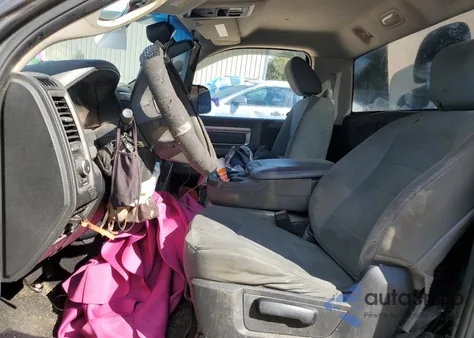 2015 Ram 1500 St z USA, uszkodzony, nr VIN 3C6JR6AT8FG698701